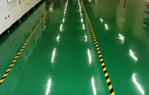 Epoxy self-leveling floor